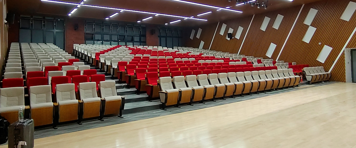 北京師范大學(xué)附屬實驗中學(xué)